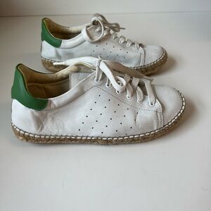 - Andrew Steven’s Espadrille. Very Good Condition. Size 7